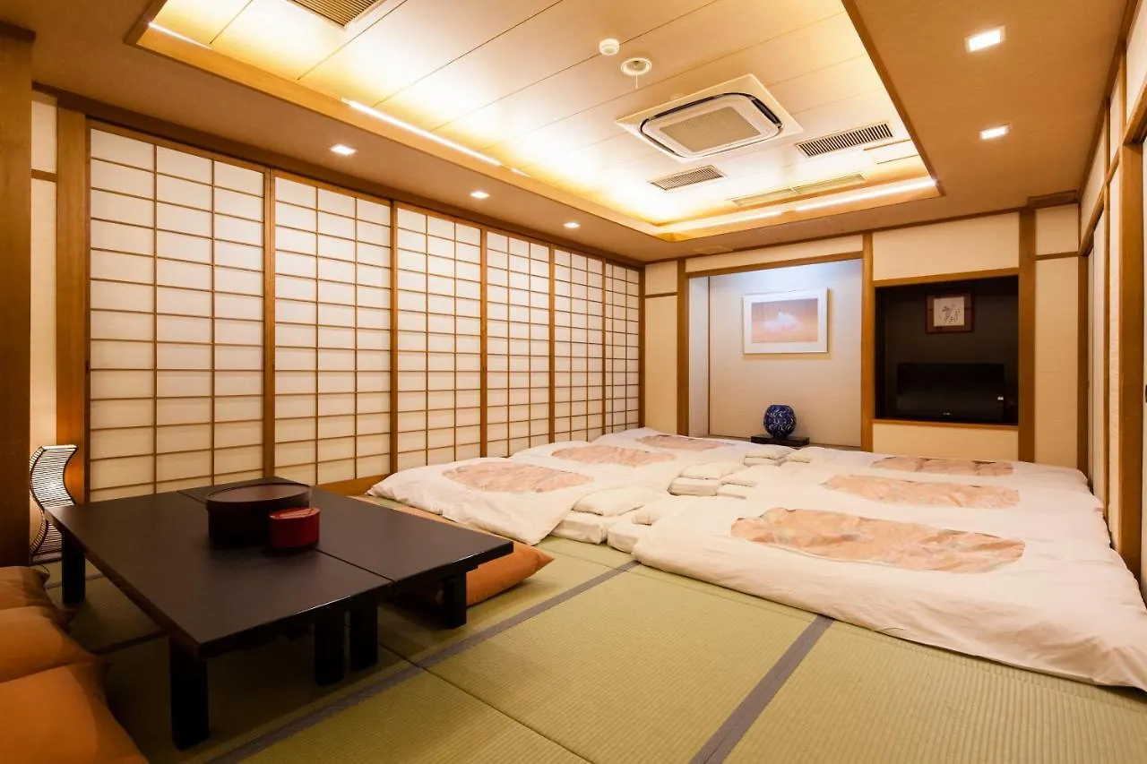 ***  Yamatoya Honten Ryokan Osaka Japón
